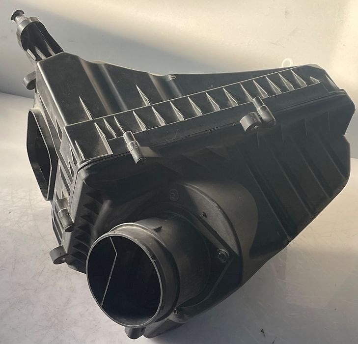 Air cleaner box(RH) - 2013 Jaguar XF