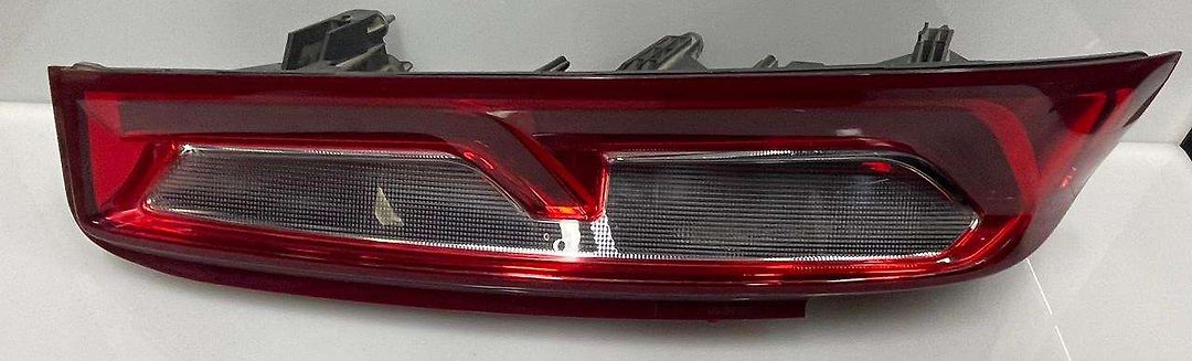 Tail Light (LH) - 2016 Chevrolet Camaro