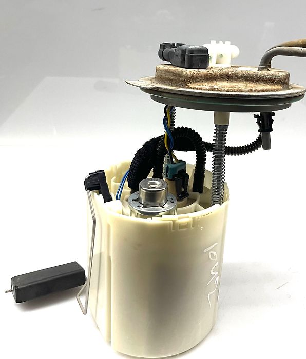 Fuel pump - 2012 GMC Yukon XL