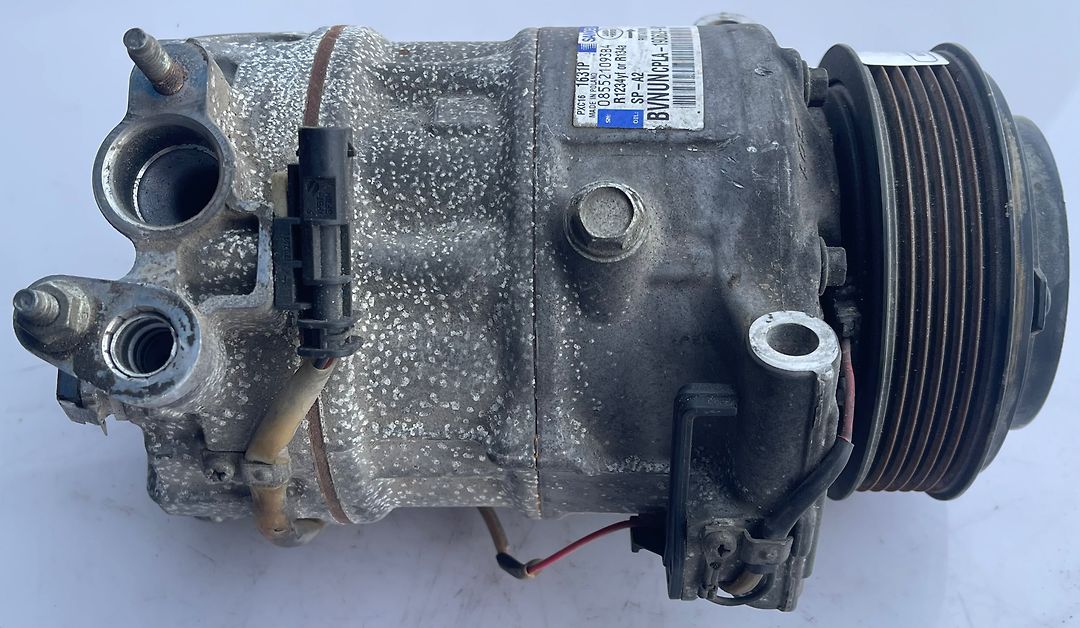 AC Compressor - 2011 Land Rover RANGE ROVER HSE