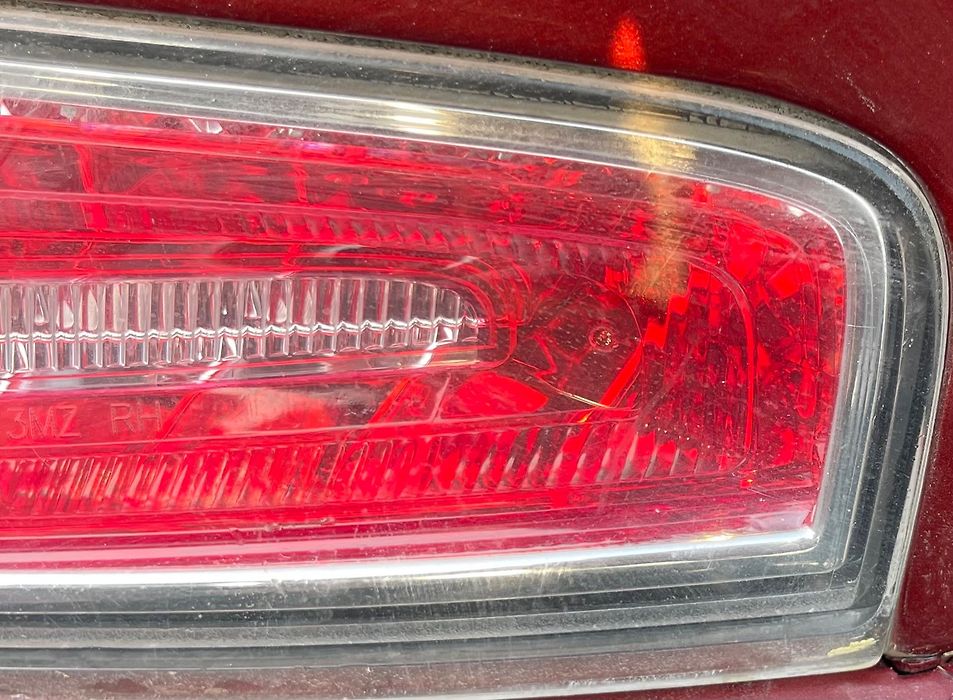 Tail Light (RH) - 2014 Lincoln MKZ AWD