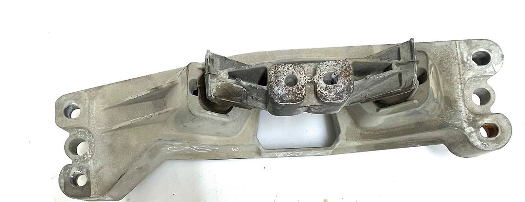 Gearbox Bracket - 2021 Cadillac CT5 Luxury