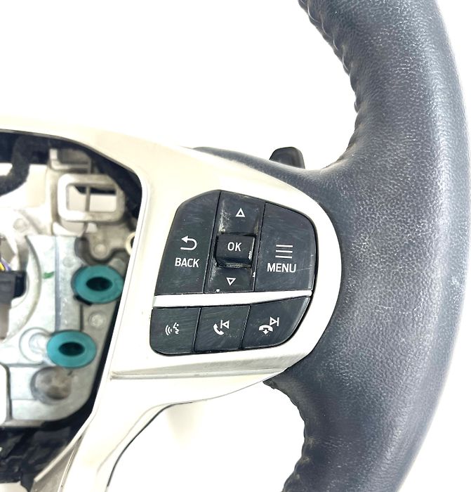 Steering wheel - 2021 Ford Explorer XLT