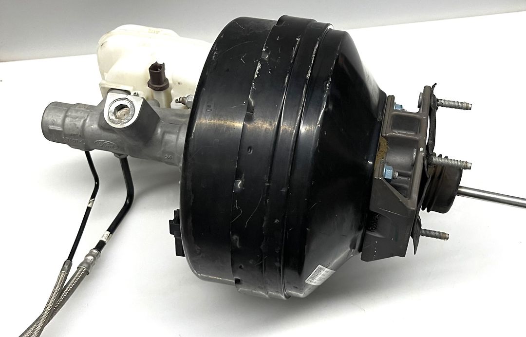 Brake booster - 2018 Ford Expedition