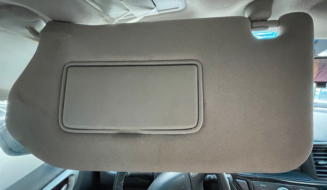 Sun visor - 2013 Nissan Pathfinder