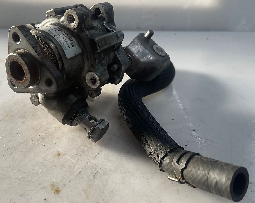 Power steering pump - 2013 Jaguar XJ