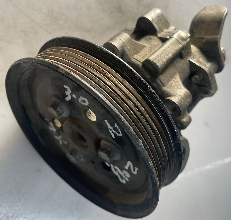 Power steering pump - 2011 Jaguar XF