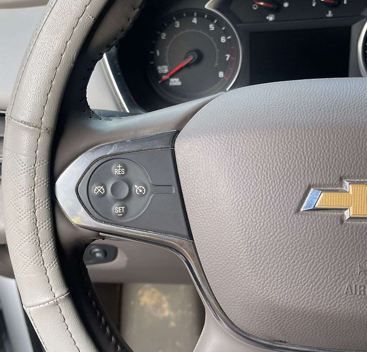 Steering wheel - 2018 Chevrolet Traverse