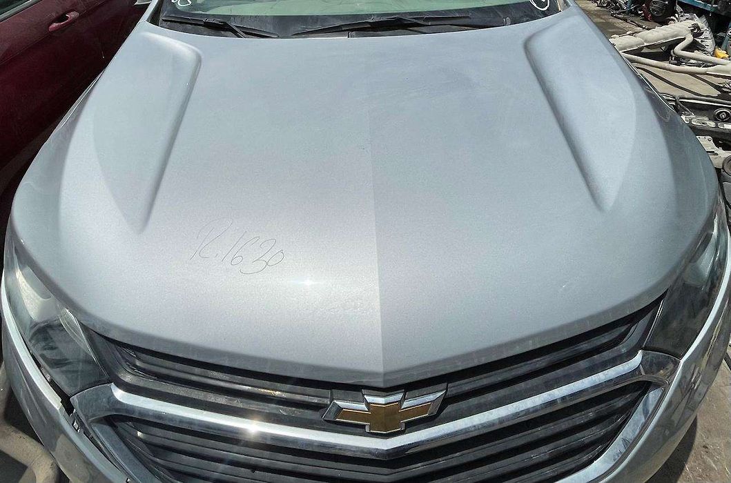 Hood/Bonnet - 2018 Chevrolet Equinox