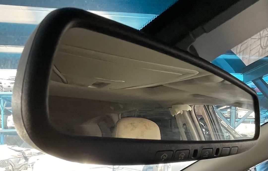 Rear view mirror - 2014 Infiniti QX60