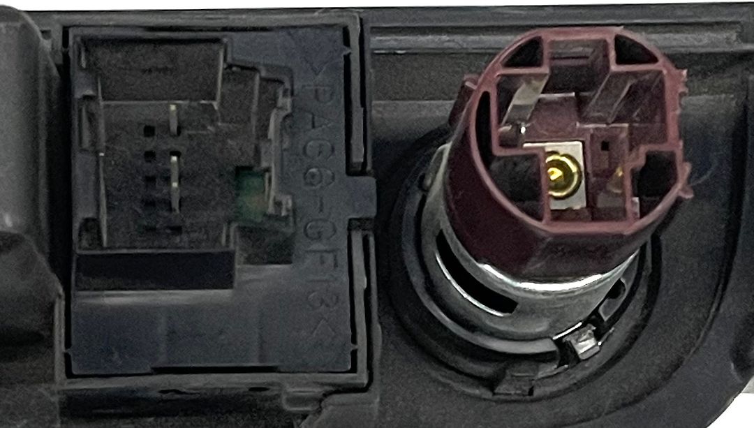 pedal position  park traction control switch - 2010 GMC Sierra