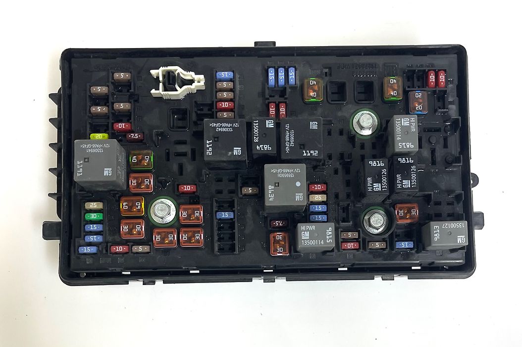 Fuse box - 2022 Cadillac CT4 Premium Luxury