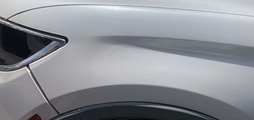 Fender (LHF) - 2016 Lincoln MKX