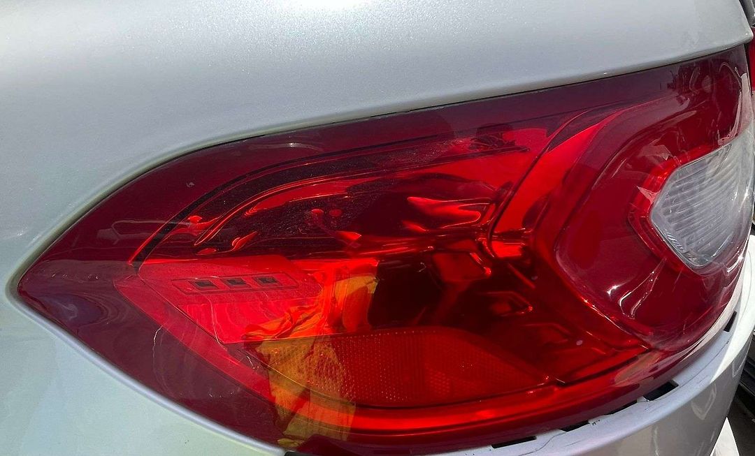 Tail Light (LH) - 2016 Lincoln MKX