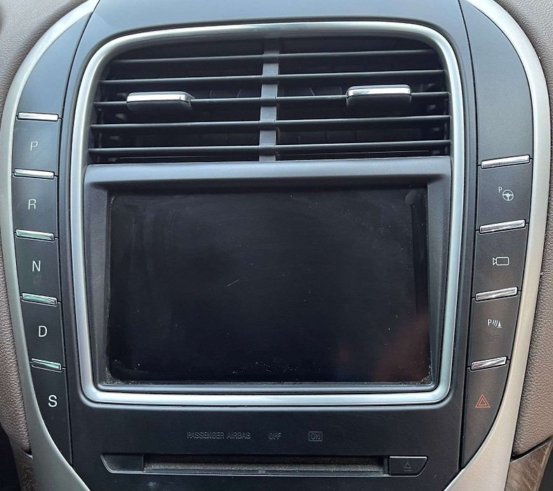 Info-gps-tv screen - 2016 Lincoln MKX