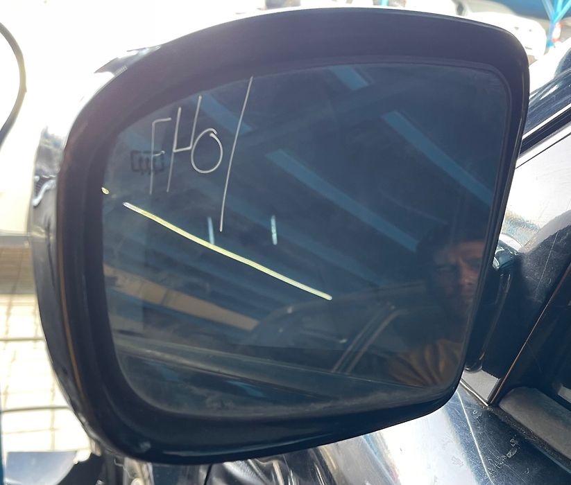 Side Mirror (LH) - 2014 Nissan Pathfinder