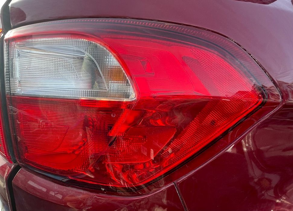 Tail Light (RH) - 2020 Ford EcoSport SE