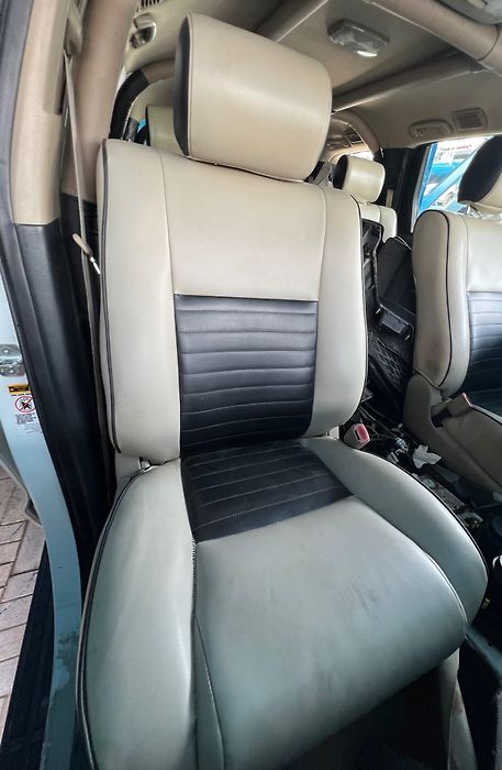 Front Seat (RHS) - 2013 Toyota Sequoia