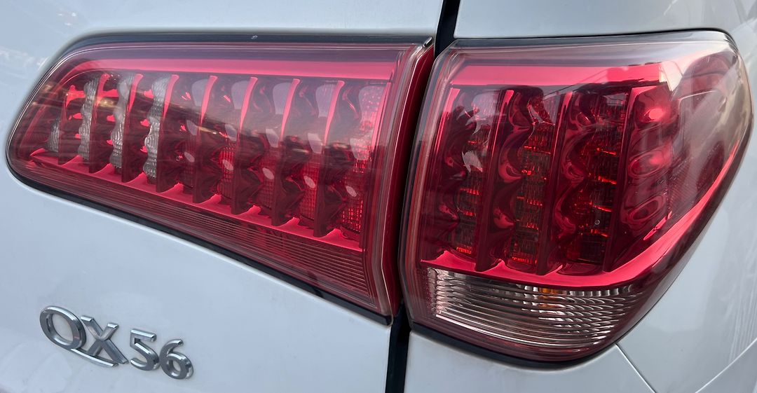 Tail Light (RH) - 2013 Infiniti QX56