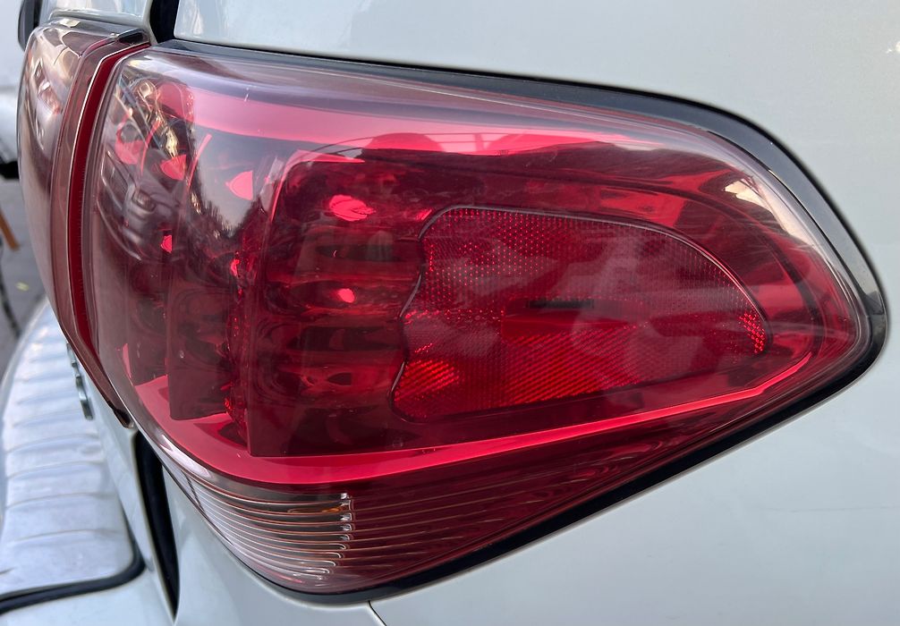 Tail Light (RH) - 2013 Infiniti QX56