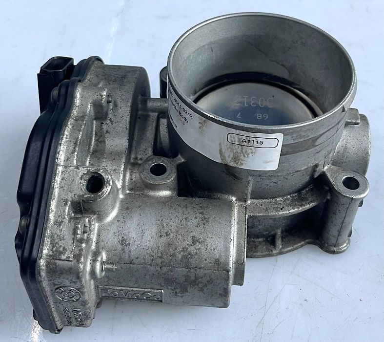 Throttle body - 2014 Ford Explorer