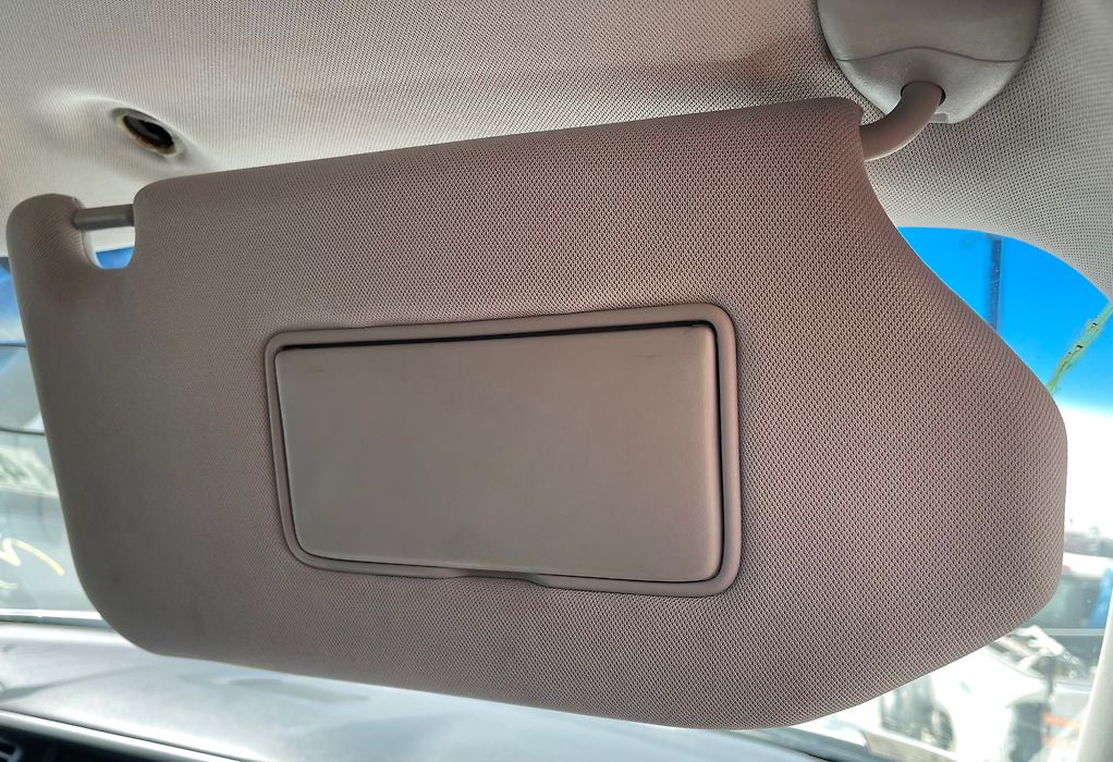 Sun visor - 2014 Nissan Pathfinder SE 3.5i