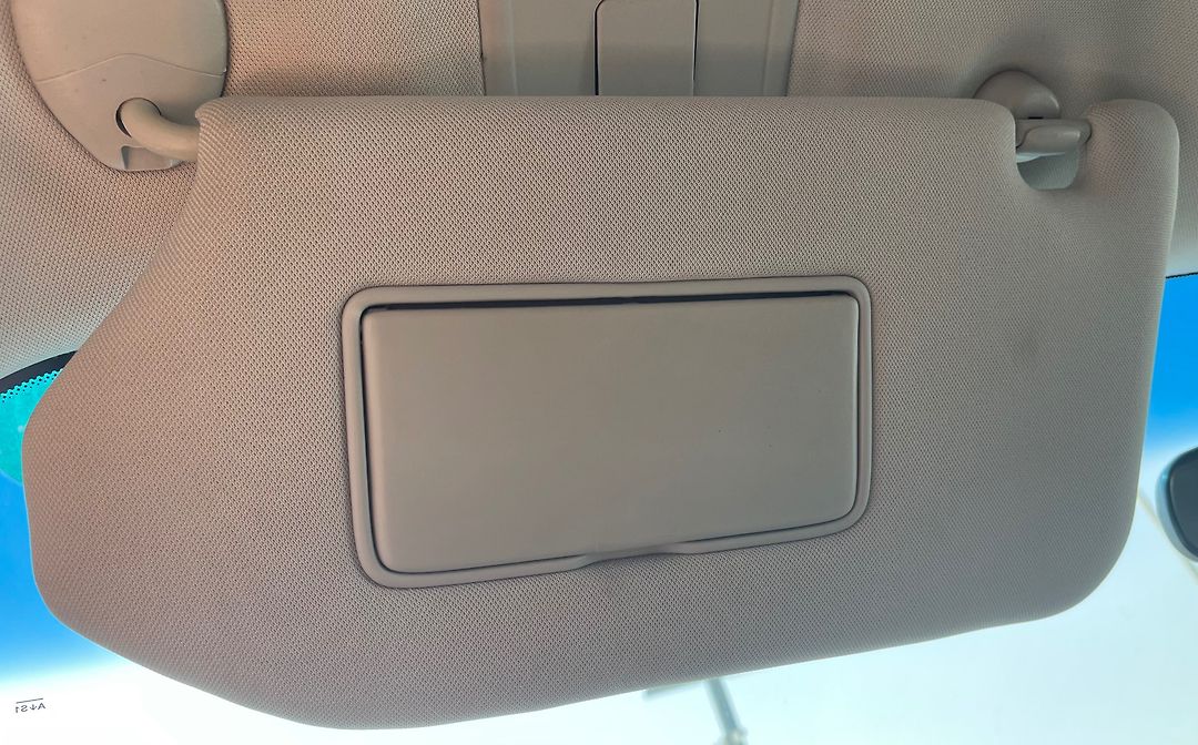 Sun visor - 2014 Nissan Pathfinder SE 3.5i