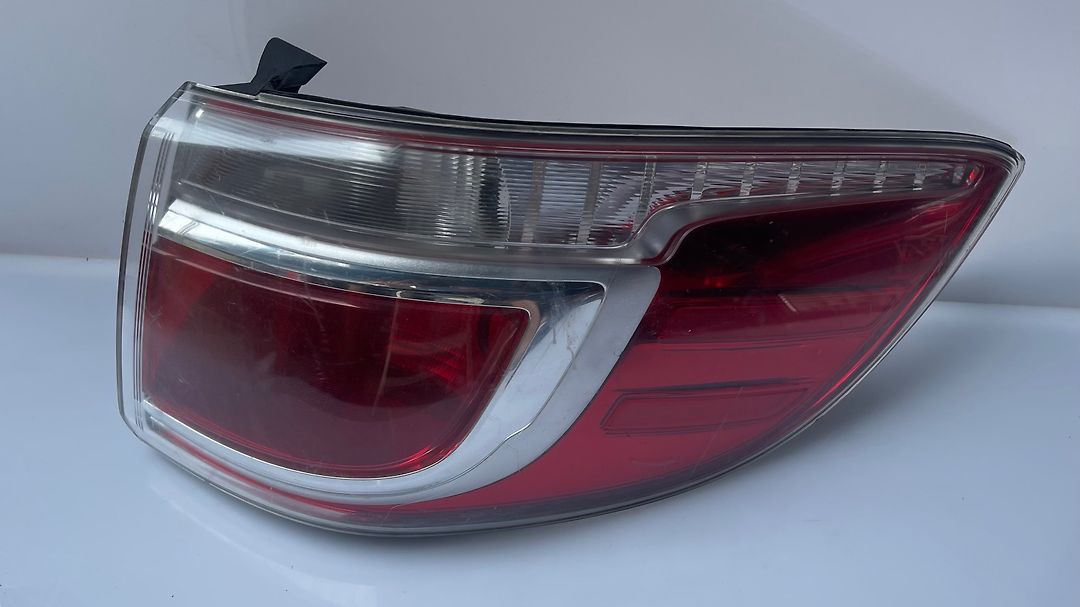 Tail Light (RH) - 2013 Chevrolet Trailblazer