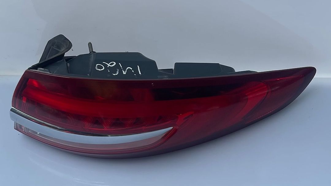 Tail Light (RH) - 2017 Ford Fusion