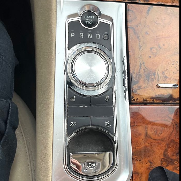 Gear Shift Knob(Automatic) - 2013 Jaguar XF