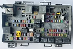 Fuse box - 2015 Dodge Durango