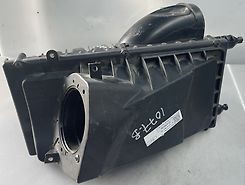 Air cleaner box(RH) - 2014 Land Rover RANGE ROVER SPORT