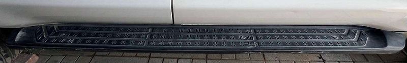 Running board - 2011 Toyota Sequoia