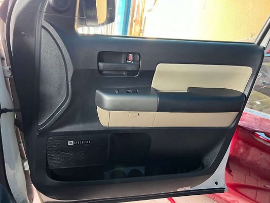 Door (RHF) - 2011 Toyota Sequoia