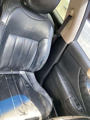 Front Seat (LHS) - 2011 Infiniti FX50