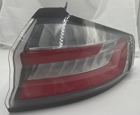 Tail Light (RH) - 2019 Ford Edge SEL