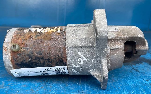 Starter motor - 2021 GMC Yukon SLT