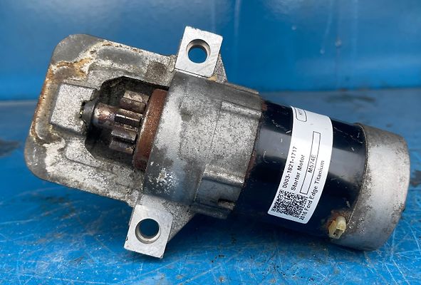 Starter motor - 2016 Ford Edge Titanium