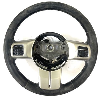 Steering wheel - 2011 Jeep Grand Cherokee LAREDO