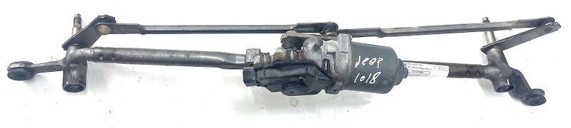 Windshield wiper motor) - 2011 Jeep Grand Cherokee LAREDO