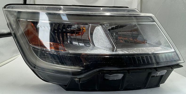 Headlight (RH) - 2017 Ford Explorer