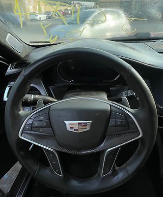 Steering wheel - 2019 Cadillac CT6 3.0TT Sport AWD