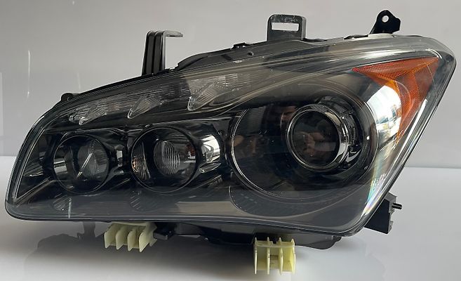 Headlight (LH) - 2011 Nissan Xterra SUV