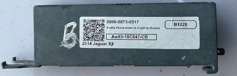 Mobile Phone Antenna Amplifier Module - 2014 Jaguar XJL