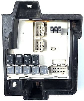 Fuse box - 2015 GMC Acadia