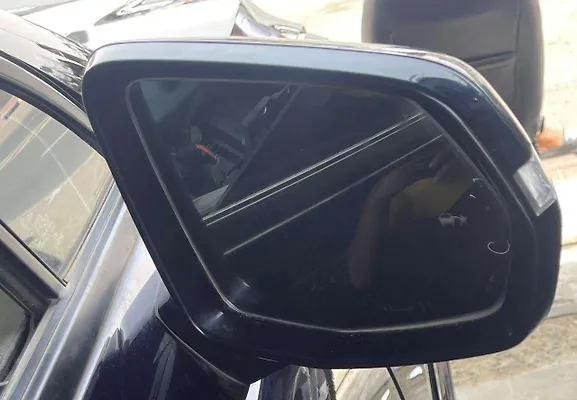 Side Mirror (RH) - 2020 Chevrolet Blazer