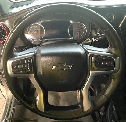 Steering wheel - 2020 Chevrolet Blazer