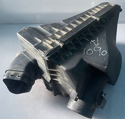 Air cleaner box(LH) - 2012 Jaguar XJ