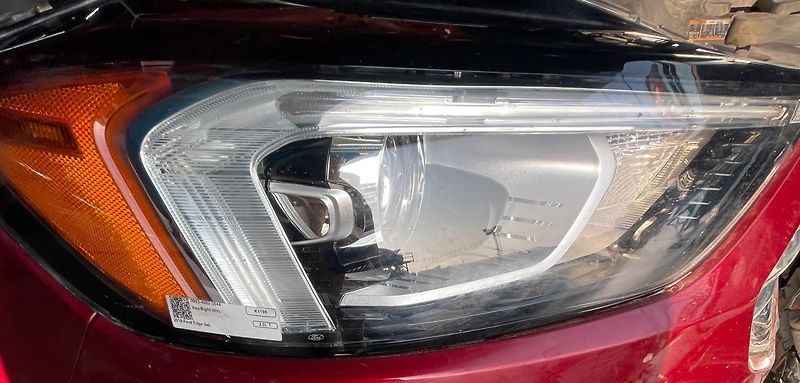 Headlight (RH) - 2019 Ford Edge SEL