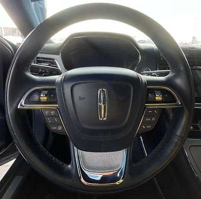 Steering wheel - 2018 Lincoln Continental